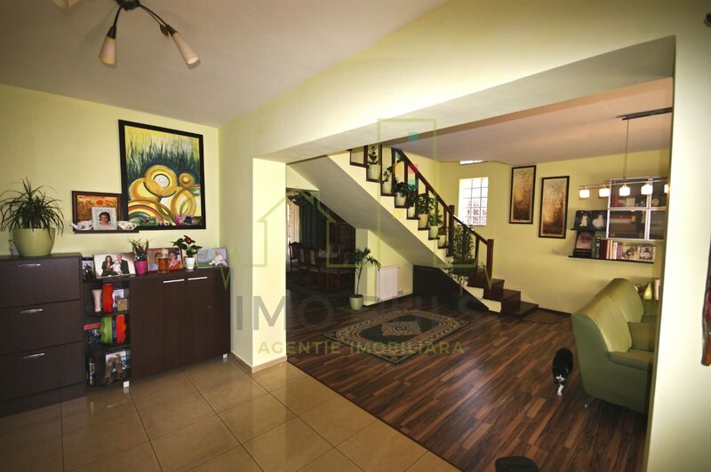 Vila complet mobilata si utilata - la intrare in Dumbravita