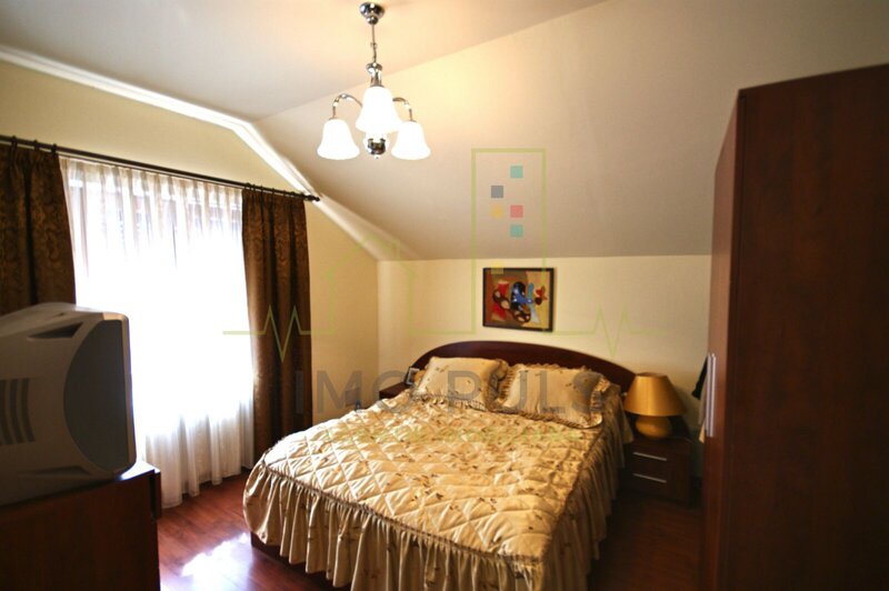 Vila complet mobilata si utilata - la intrare in Dumbravita